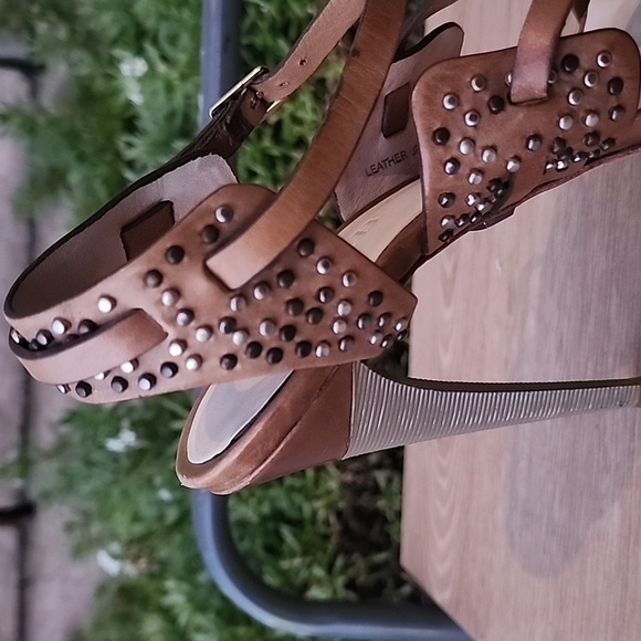 Brown Leather Studded L.A.M.B. Made in Brazil High Heel Sandals Size 6.5 - Picture 7 of 13